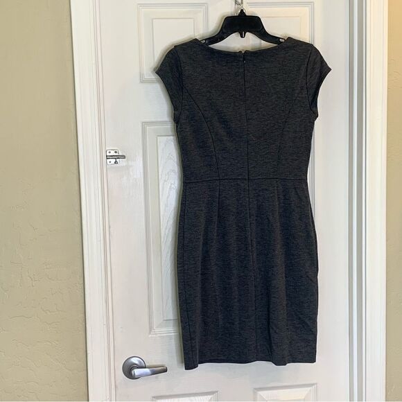 Banana Republic Factory Cap Sleeves Cutout Neck Knee Length Dress, Gray Size 2 - Picture 4 of 10